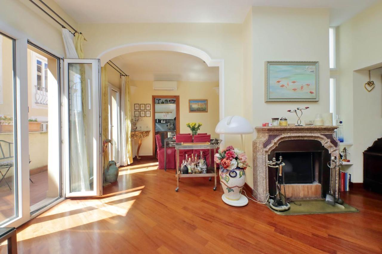 4Bnb - Luxury Trevi Apartment W Terrace Rome Exterior photo